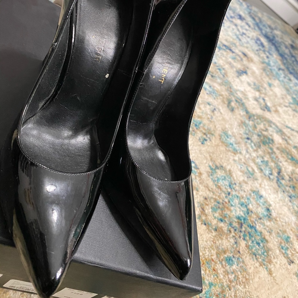 Patent leather black YSL pump